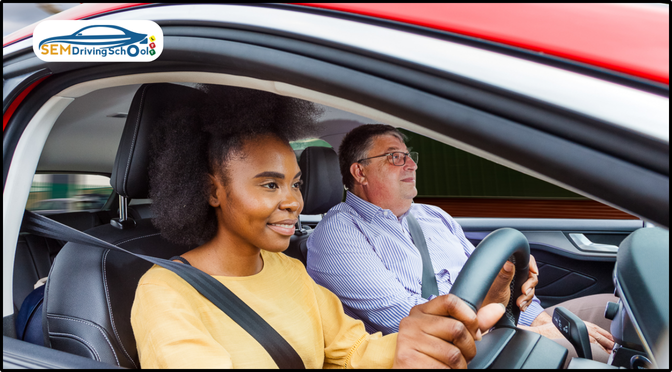 Role Of A Properly Qualified Driving Instructor While Offering Driving Lessons