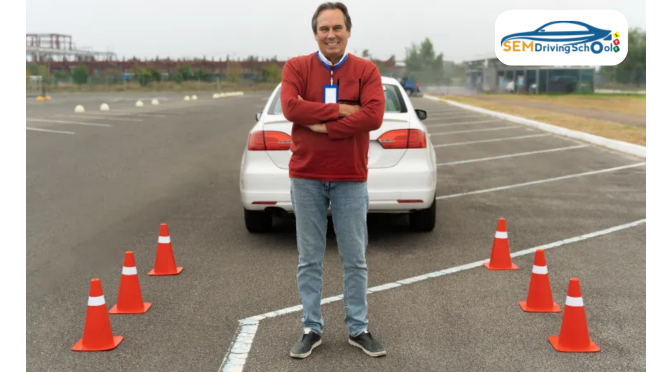 Road Etiquette: Unwritten Rules Every Driving School Teaches